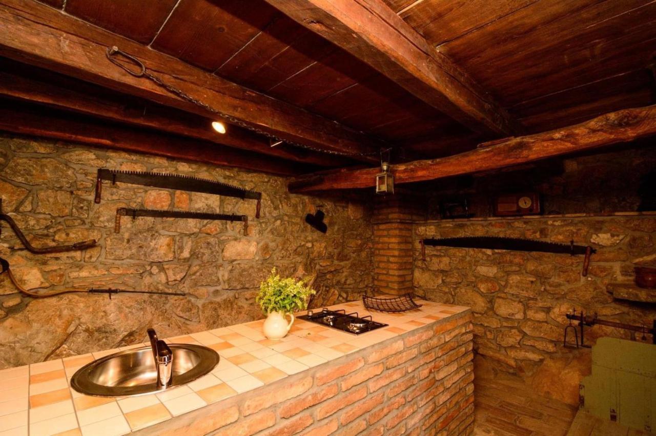 Villa Fani With Jacuzzi Icici Exterior photo