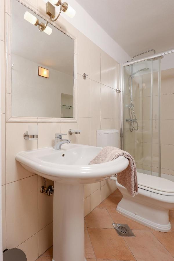 Villa Fani With Jacuzzi Icici Exterior photo