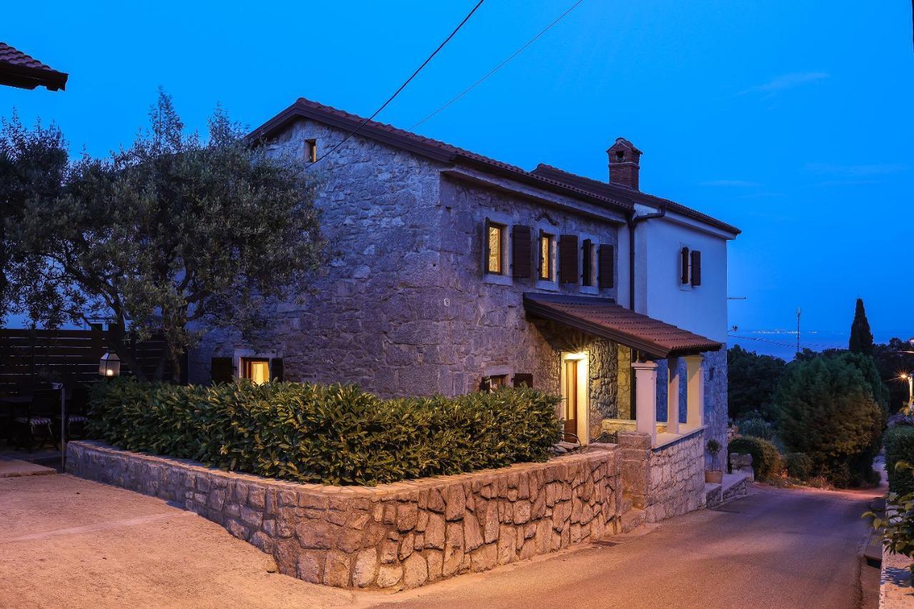 Villa Fani With Jacuzzi Icici Exterior photo